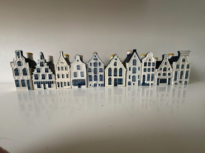 Bols - Miniaturfigur - Zehn KLM-Häuser aus Delfter Blau, Steingut