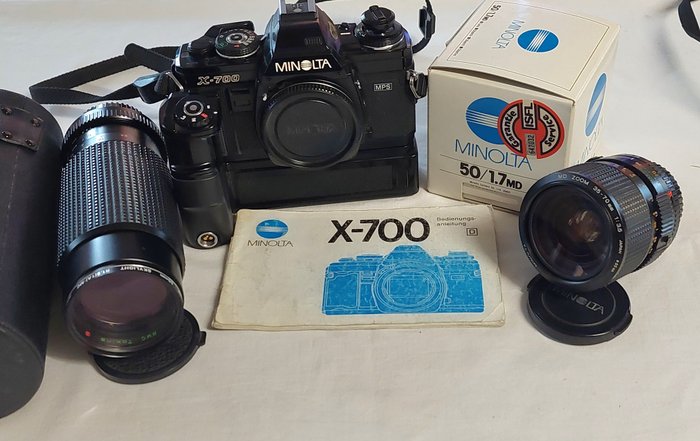 Minolta X-700 MPS + 50 +35-70 + 100-300mm 单镜头反光相机 (SLR)