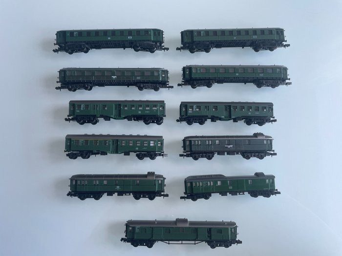 Arnold N轨 - 模型火车客运车厢 (11) - 匹配 - DB