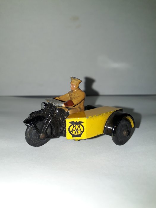 Dinky Toys 1:43 - Moottoripyörän pienoismalli - Motorcycle Wegenwacht