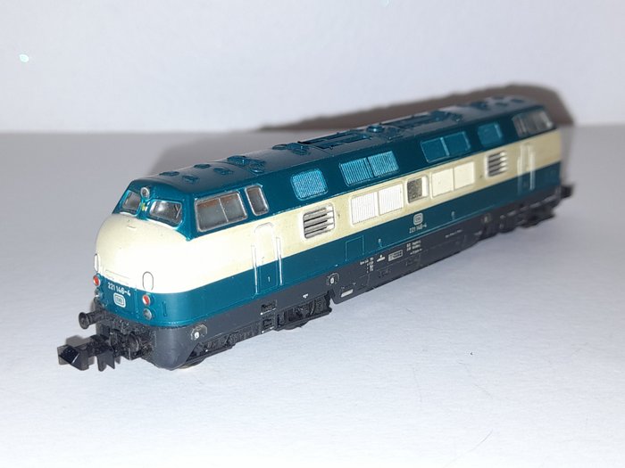 Minitrix N - 2079 - Diesellokomotive (1) - BR 221 - DB