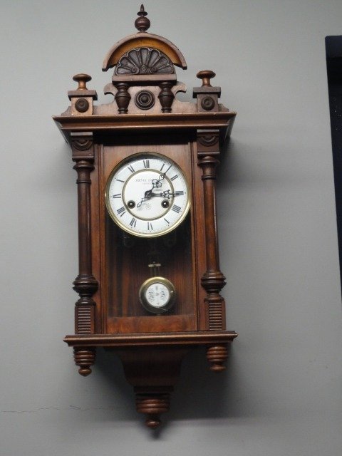Relógio regulador - Junghans -   Madeira Latão - 1930-1940
