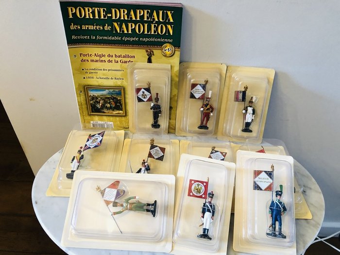 Hachette Collection  - 可动人偶 Porte-Drapeaux des Armées de Napoléon. Figurines + Fisicules: 51, 52, 53, 54, 55, 56, 57, 58, 59, 60 - 2010-2020年 - 法国