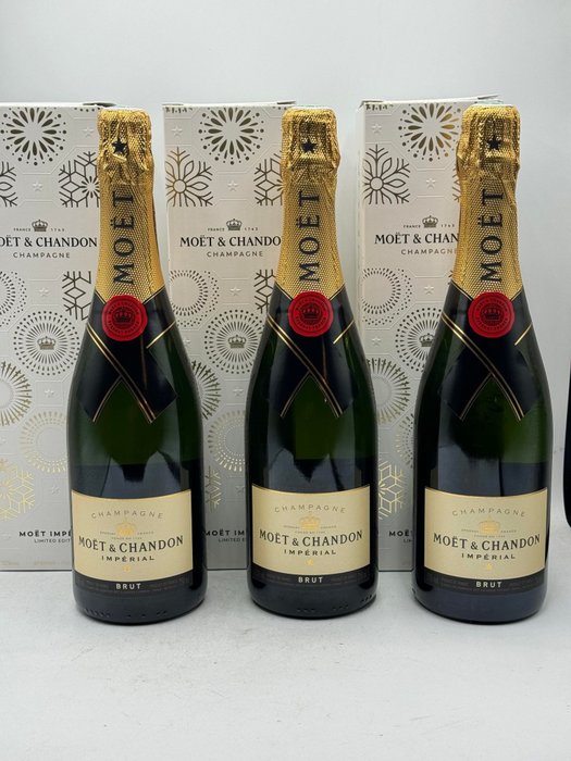 Moët & Chandon, Réserve Impériale Limited Edition - 香槟地 Brut - 3 Bottles (0.75L)