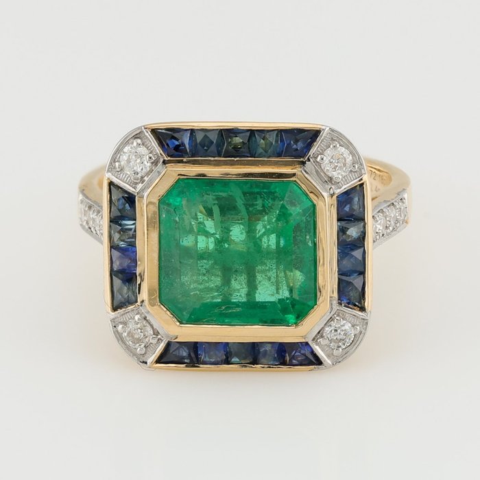[LOTUS Certified] - (Emerald) 3.51 Cts - (Sapphire) 0.72 Cts (18) Pcs  (Diamonds) 0.24 Cts (14) Pcs - 14 carati Bicolore - Anello