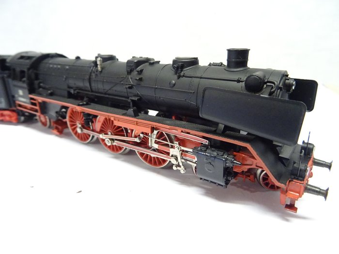 Märklin H0轨 - 3085 - 带煤水车的蒸汽机车 (1) - 003级快车机车配水车 - DB
