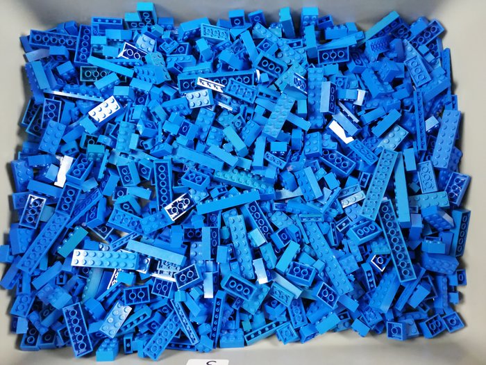 Lego - geen serie - Partij van 1000 blauwe bouwstenen - 1980-1990