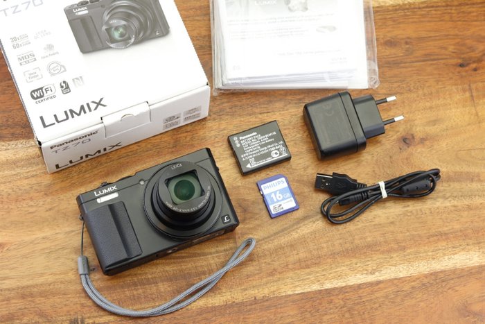 Panasonic Lumix DMC-TZ70, Leica lens, 30x optical, Viewfinder, WiFi | Cameră digitală