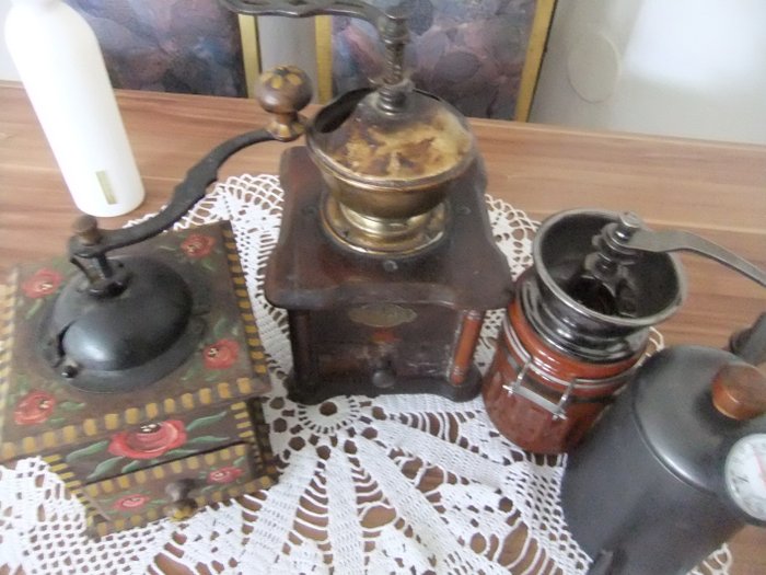 Leinbrocks / Ideal , Leiytfe - Coffee grinder (4) - Ceramic, Wood, stainless steel