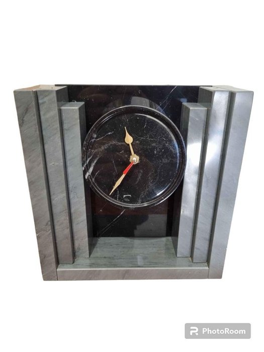 Horloge - international design -  Art déco Marbre - 1920-1930