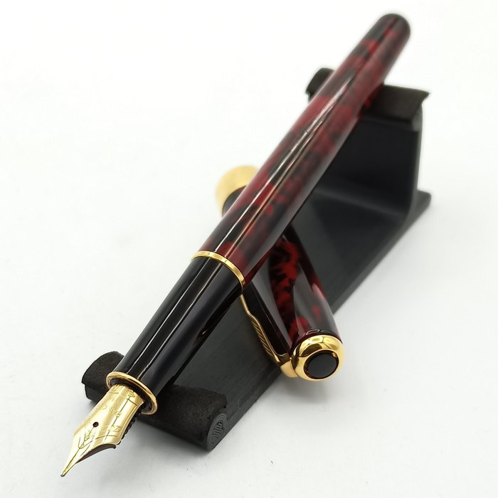 派克 - Sonnet - Laca China granate - 18K Gold Nib - 钢笔