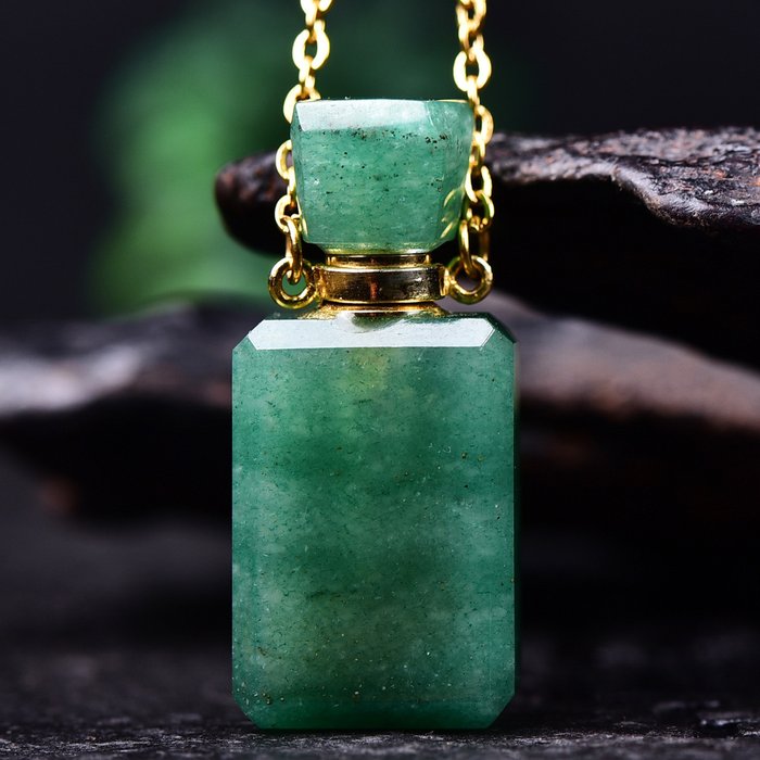 No Reserve Price - Natural Aventurine Perfume Bottle - A Sublime Fusion of Nature's Artistry and Human Craftsmanship- 13.81 g