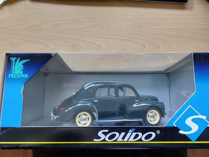 Solido 1:18 - 模型汽车 - Renault - 雷诺 4cv/Incendi (41)