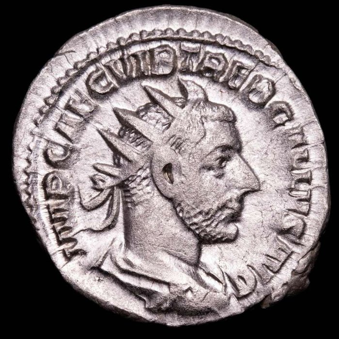 Romerska riket. Trebonianus Gallus (AD 251-253). Antoninianus Minted in Rome. LIBERTAS AVGG, Libertas standing left with pileus and sceptre.  (Utan reservationspris)