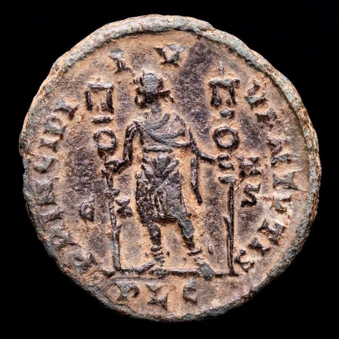Império Romano. Constantino I (306-337 d.C.). Large follis Lugdunum, 308-309.  PRINCIPI IVVE-NTVTIS / PLC. Very rare  (Sem preço de reserva)