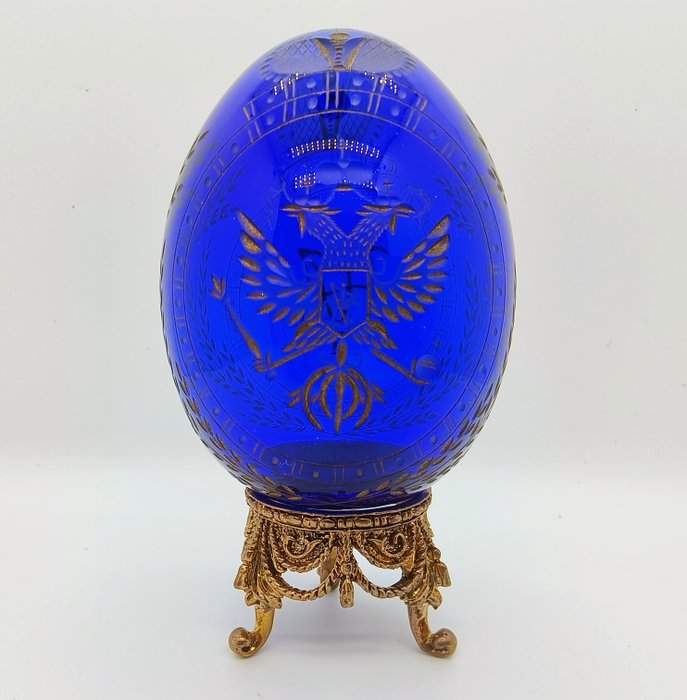 Αυγό Fabergé - Στυλ Fabergé - Κρύσταλλο