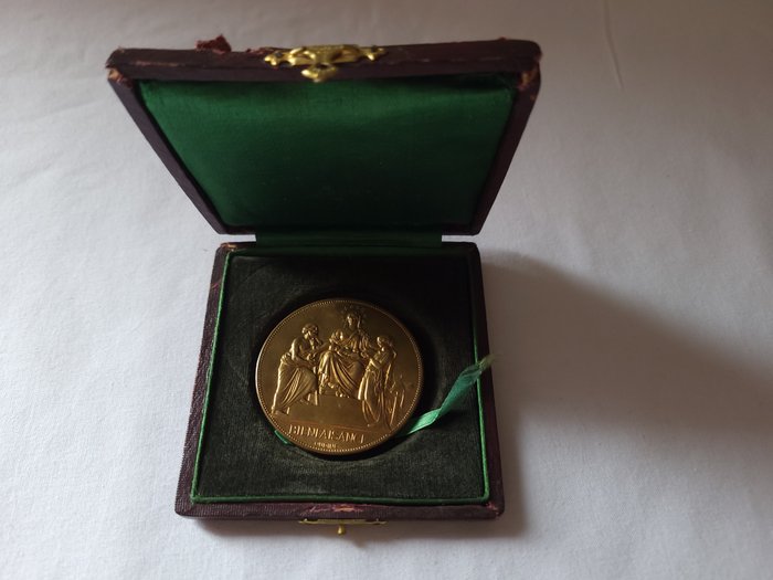 Francia. Bronze medal 1905 "Bienfaisance" a Gustave Auquier (1873-?)  (Sin Precio de Reserva)