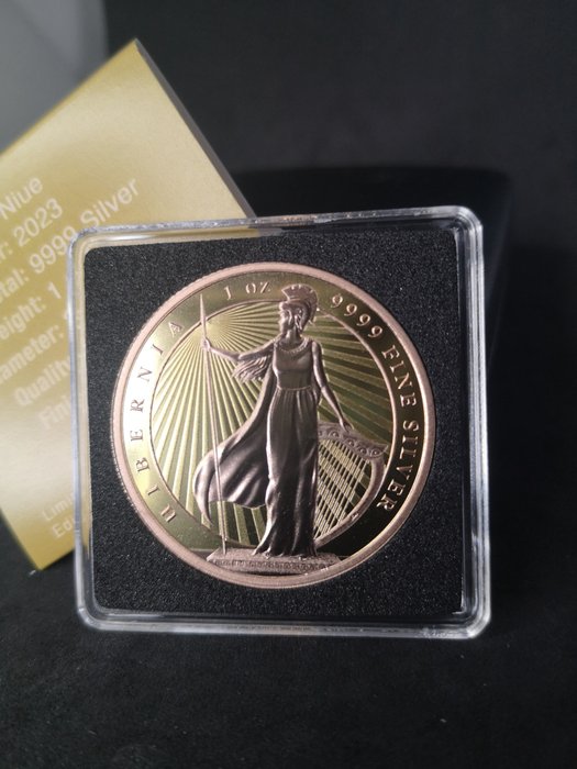 Niue. 2 Dollars 2023 Hibernia Rose Gold & 24k Gold Gilded Silver Coin - 1 Oz (.999)  (Zonder Minimumprijs)