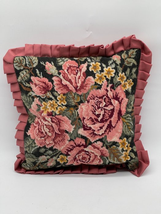 Βαμβακερό μαξιλάρι με ροζ διακόσμηση - Μαξιλάρι