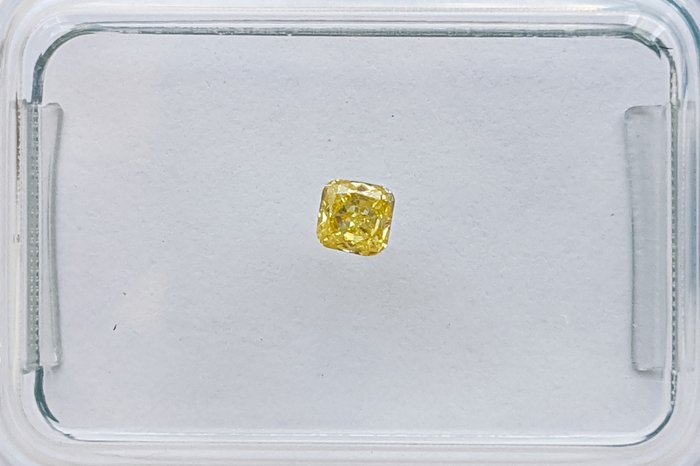 Diament - 0.12 ct - poduszkowy - fantazyjny intensywny żółty - SI1 (z nieznacznymi inkluzjami), No Reserve Price