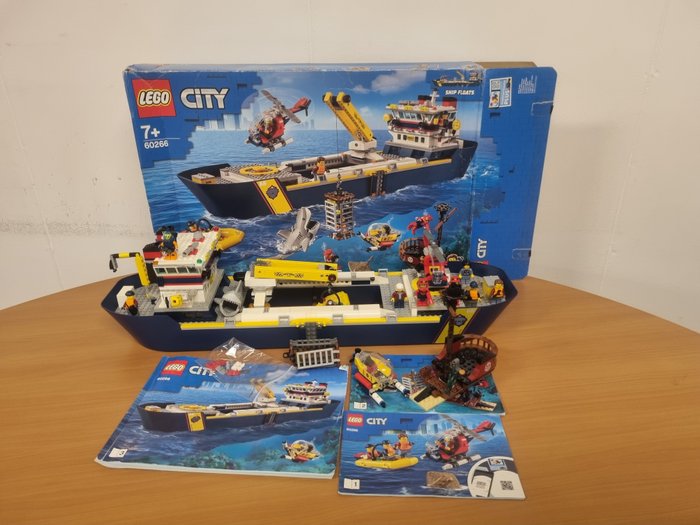 LEGO - 城市 - 60266 - Ocean Exploration Ship - 2010-2020