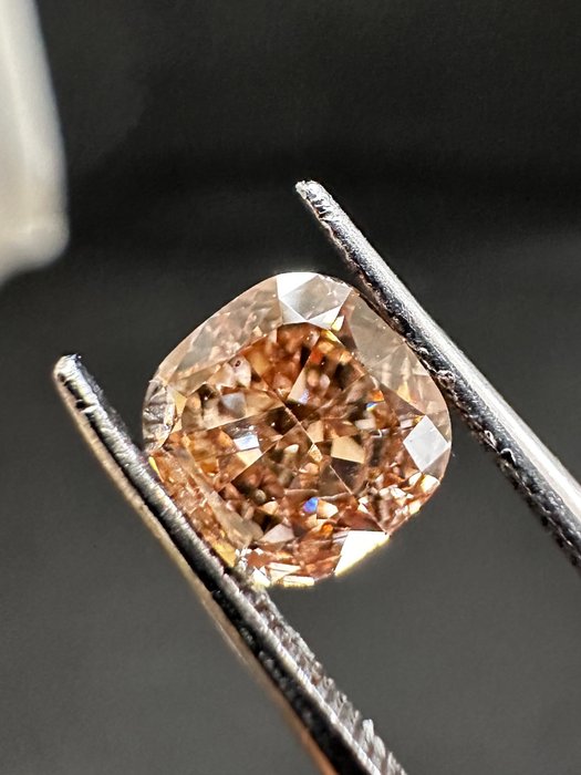 1 pcs Diamant - 1.05 ct - pernă pătrată, tăietură mixtă - maro portocaliu intens modern - SI2