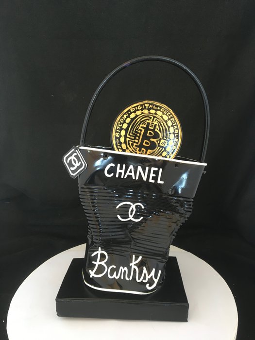 Norman Gekko (XX-XXI) - BANKSY Chanel N.5  BITCOIN (Special Edition)
