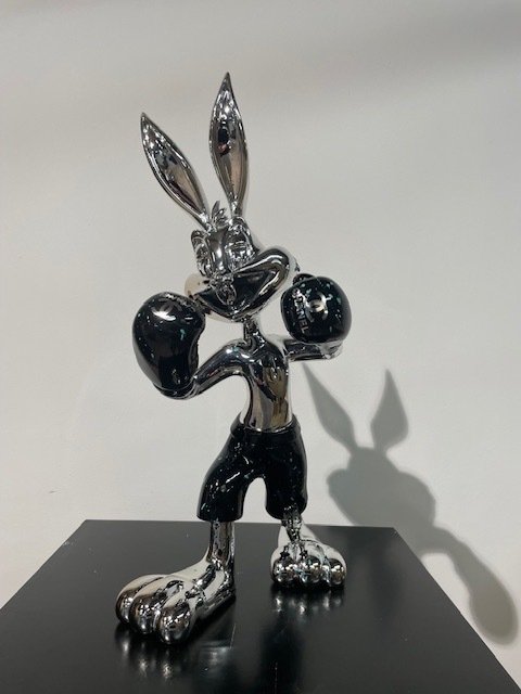Van Apple - K.O. Bunny - Chanel
