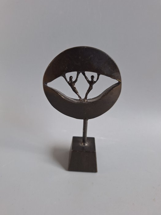 Artihove - Corry Ammerlaan - 塑像, Met het oog op een goede samenwerking - 12 cm - 古铜色的