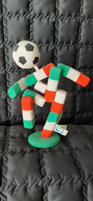 Collezione di merchandising brandizzato - Mascot mondiali calcio - Panno Lenci ciao mascot mondiali calcio 1990