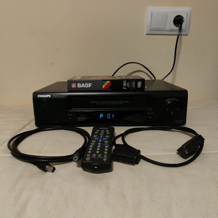 Philips VR 210 Caméra vidéo/enregistreur S-VHS-C