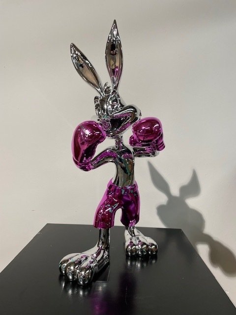 Van Apple - K.O. Bunny - Supreme