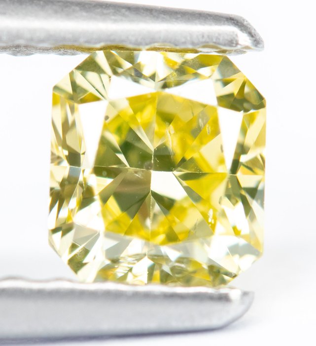 Diamond - 0.47 ct - Φυσικό φανταχτερό ανοιχτό πρασινοκίτρινο - SI1 *NO RESERVE*