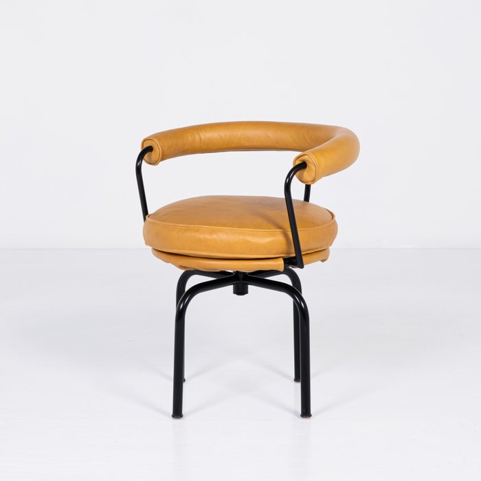 Cassina - Charlotte Perriand, Le Corbusier, Pierre Jeanneret - 扶手椅 - LC-7 - 紡織品, 鋼