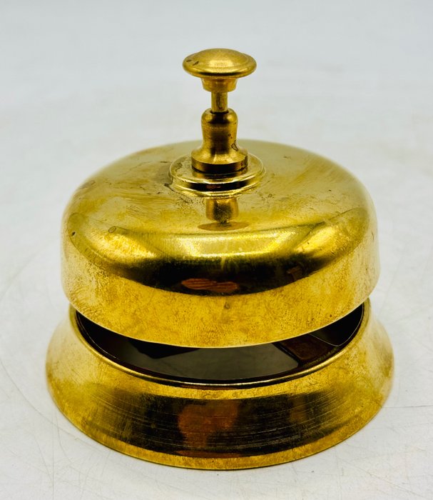 Dzwonek do drzwi - 1930-1940 