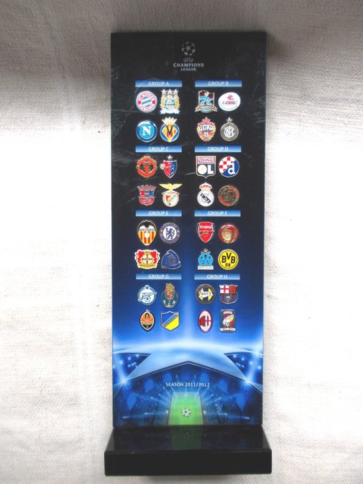 Champions Football League - 2011 - Decorative object, Pin 