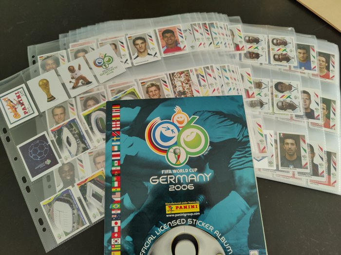 Panini - Germany 2006 World Cup - Ronaldo, Cristiano Ronaldo, Lionel Messi - 596 Empty album + complete loose sticker set