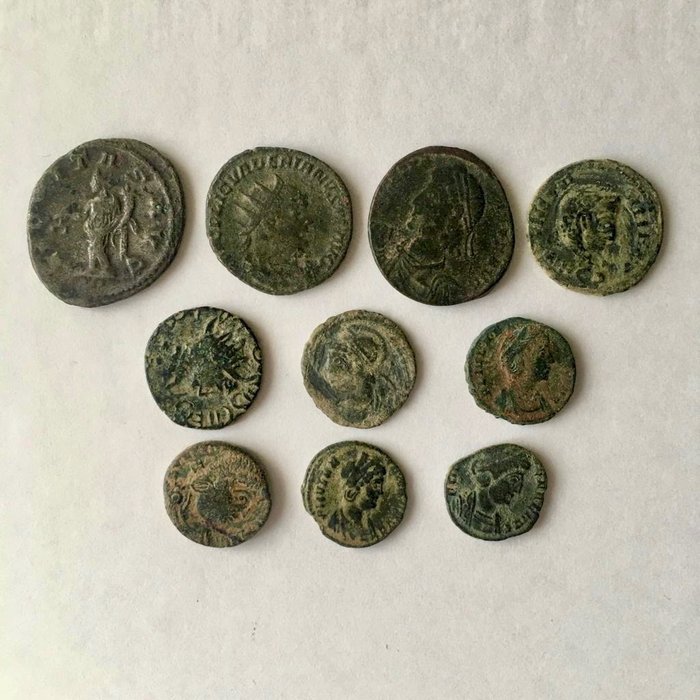 Rooman imperiumi. Lote de 10 monedas incl.: Antoninianos e imitaciones barbaras entre otro. Siglos III - IV d.C.  (Ei pohjahintaa)