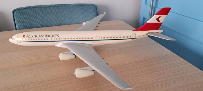 Airplast Milano - Modellfly - Austrian Airlines Airbus 340