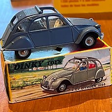 Dinky Toys 1:43 – Modelauto – ref. 500 2CV Citroën 1966