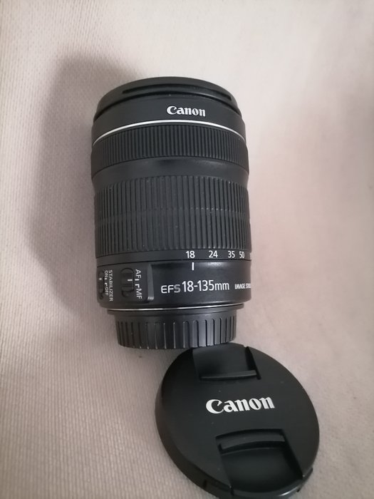 Canon EF-S 18-135mm 3.5-5.6 IS STM Lente de câmera