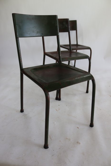 堆叠椅 (3) - 军事馆| MIGP 订书钉椅 - 钢, 绿色的