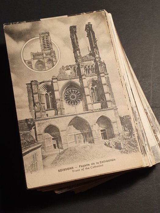 Frankrike - Kyrkor och katedraler - Vykort (100) - 1905-1938