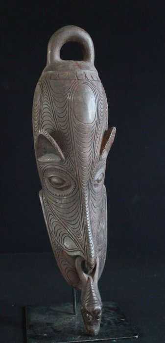 Sepikin paholainen naamio - Papua-Uusi-Guinea  (Ei pohjahintaa)
