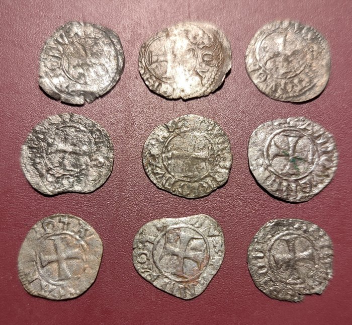 Italia - Genovan tasavalta. Tornesello 1361/1382 (9 coins)  (Ei pohjahintaa)