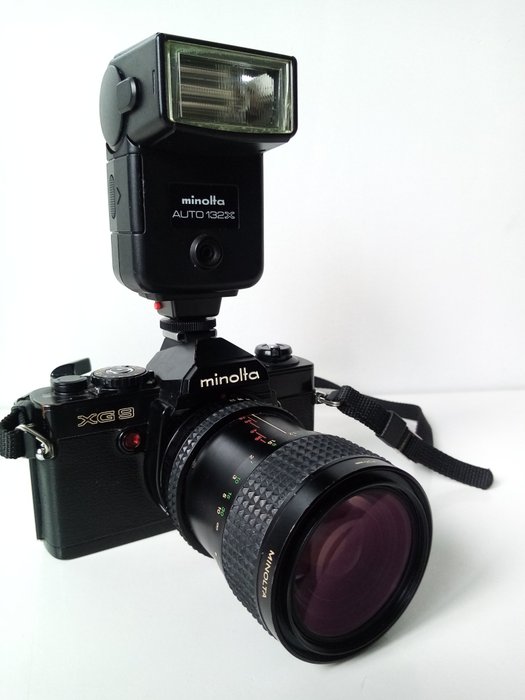 Minolta XG 9 + MD Rokkor 35-70mm + Auto 132X flash | 模拟相机