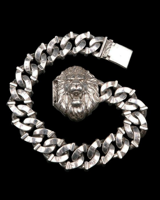 Pulseira de proteção - O Leão - Símbolo de poder, realeza e força - Bracelete