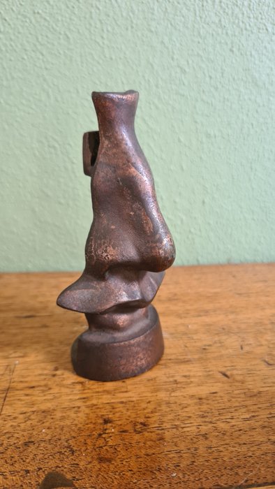Ontwerp Salvador Dali - 雕刻, The Nose - 130 mm - 古銅色金屬