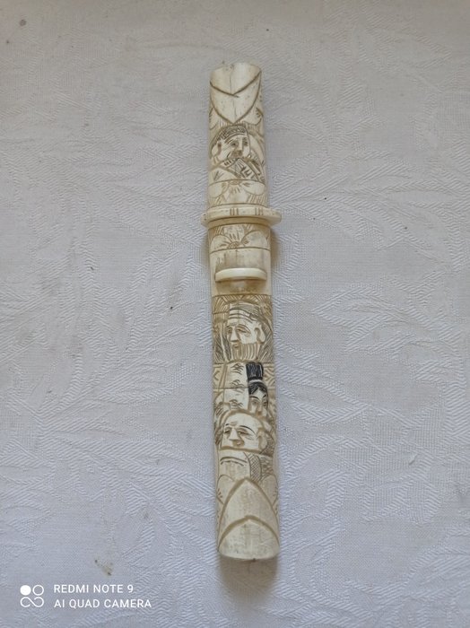 日本短刀 - 骨 - 日本 - 不列顛東印度公司(1600 – 1858)  (沒有保留價)