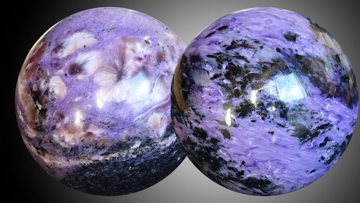 紫銅榴石球體， （貝加爾湖）- 208 g - (2)